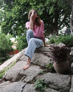 Emma Green feet photo 9