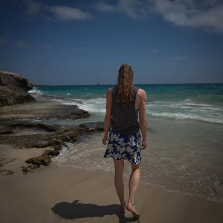 Emma Green feet photo 8