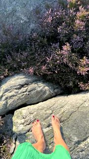 Emma Green feet photo 6