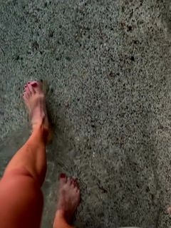 Emma Green feet photo 15