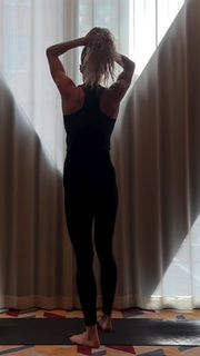 Emma Green feet photo 9