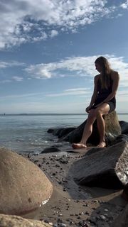 Emma Green feet photo 4