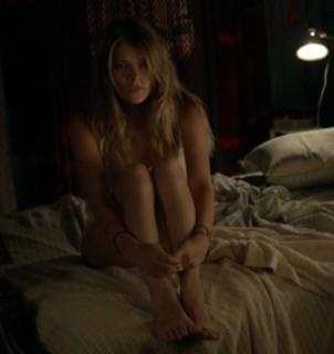 Emma Greenwell feet photo 16