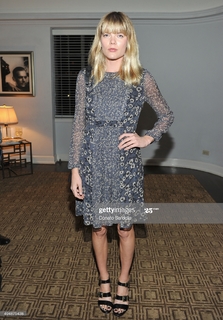 Emma Greenwell feet photo 15