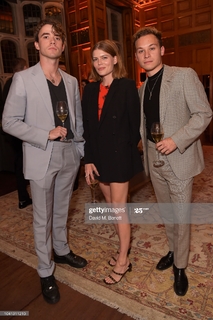 Emma Greenwell feet photo 12