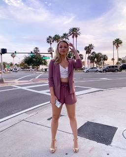 Emma Heesters feet photo 2
