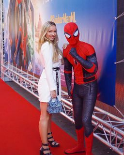 Emma Heesters feet photo 18
