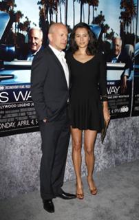 Emma Heming Willis feet photo thumbnail