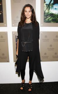 Emma Heming Willis feet photo thumbnail