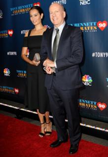 Emma Heming Willis feet photo thumbnail