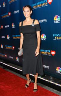 Emma Heming Willis feet photo thumbnail