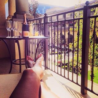Emma Hernan feet photo 1