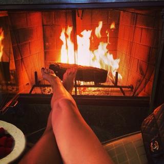 Emma Hernan feet photo 2