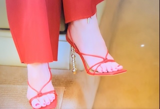 Emma Hernan feet photo 15