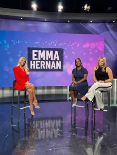Emma Hernan feet photo 2