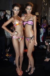 Emma Ishta feet photo 3
