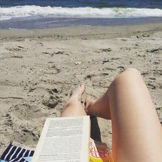 Emma Ishta feet photo 5