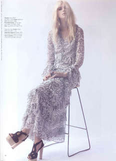 Emma Ishta feet photo 7