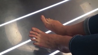 Emma Ishta feet photo 5