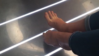 Emma Ishta feet photo 4