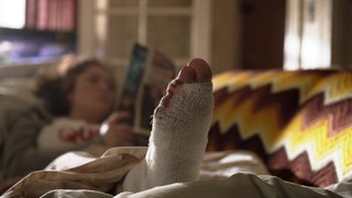 Emma Kenney feet photo thumbnail