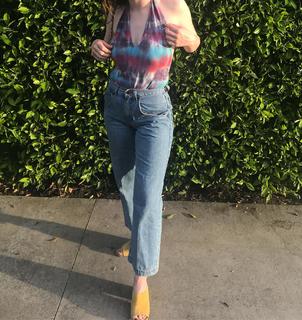 Emma Kenney feet photo thumbnail