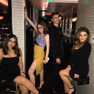 Emma Kenney feet photo thumbnail