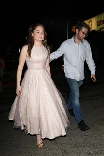 Emma Kenney feet photo thumbnail