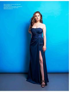 Emma Kenney feet photo thumbnail