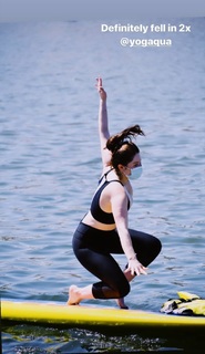 Emma Kenney feet photo thumbnail