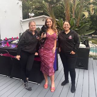 Emma Kenney feet photo thumbnail