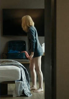 Emma Laird feet photo 6