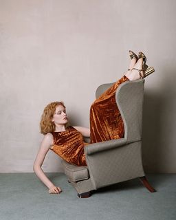 Emma Laird feet photo 17