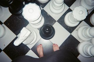 Emma Laird feet photo 2