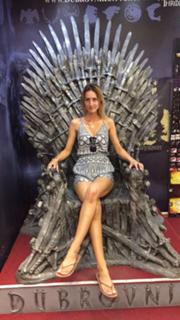 Emma Lovett feet photo thumbnail