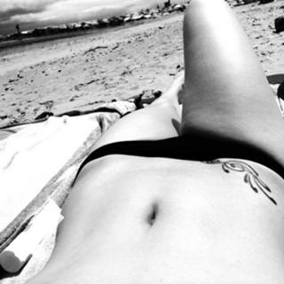 Emma Marrone feet photo thumbnail