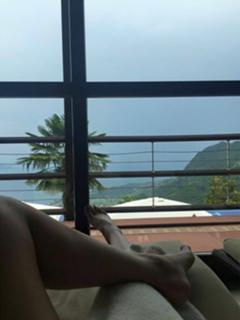Emma Marrone feet photo thumbnail