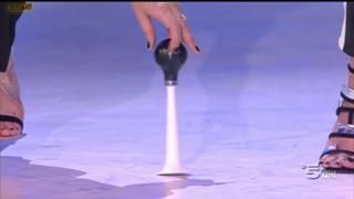 Emma Marrone feet photo thumbnail