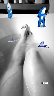 Emma Marrone feet photo thumbnail