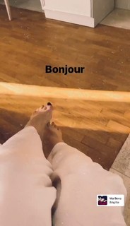 Emma Marrone feet photo thumbnail