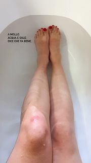 Emma Marrone feet photo thumbnail