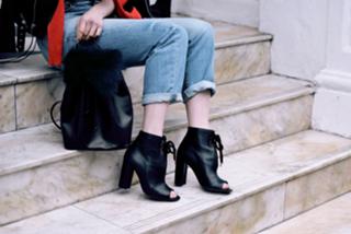 Emma Miller feet photo 15