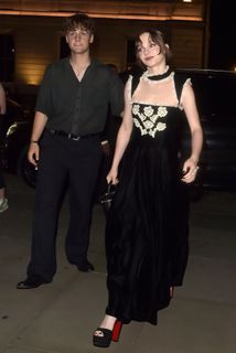 Emma Myers feet photo thumbnail