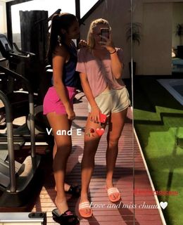 Emma Raducanu feet photo thumbnail