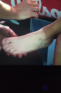 Emma Raducanu feet photo thumbnail