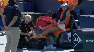 Emma Raducanu feet photo 5