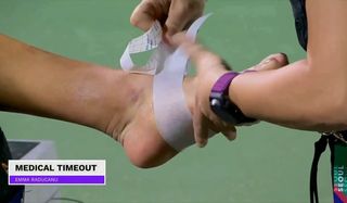 Emma Raducanu feet photo 2