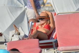 Emma Rigby feet photo thumbnail