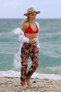 Emma Rigby feet photo thumbnail