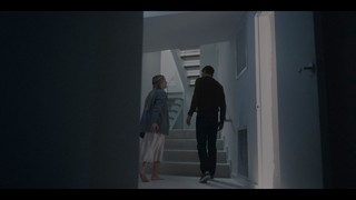 Emma Roberts feet photo thumbnail